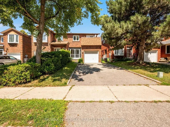 154 Robert Hicks Dr, Toronto, ON M2R 3R5
