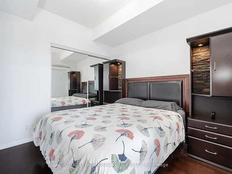832 Bay St #3307 — Photo 19