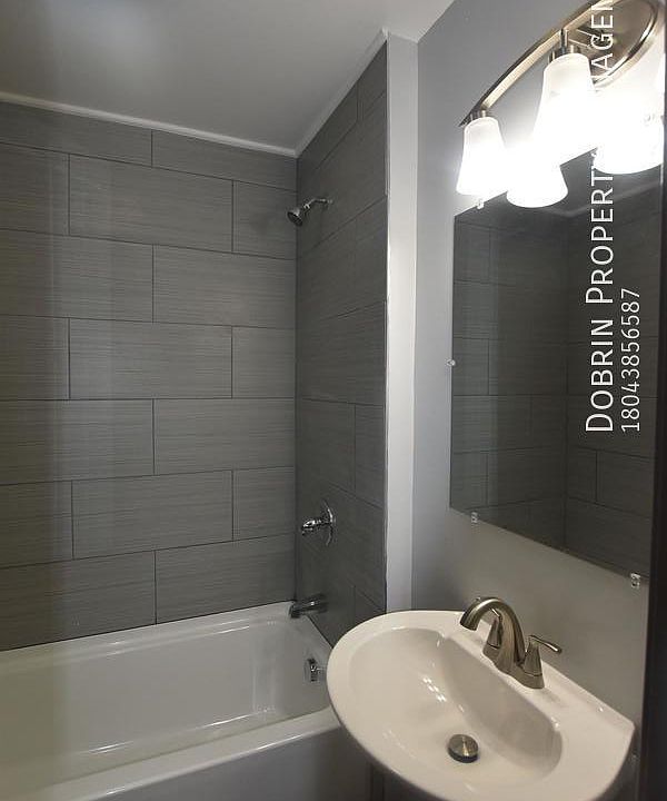 1st image of 1024 Kinney St