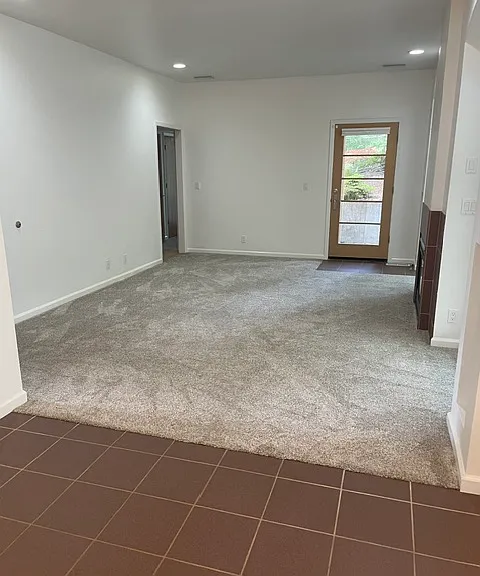 2709 Hallmark Ln — Photo 18