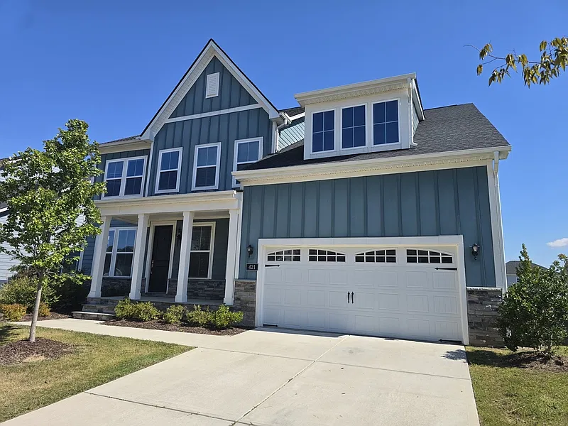 5 bed, 4.0 bath, 3600 sqft, $3,195 — Photo 3