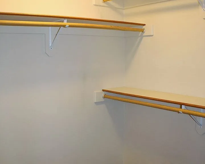460 Cameron Way — Photo 15
