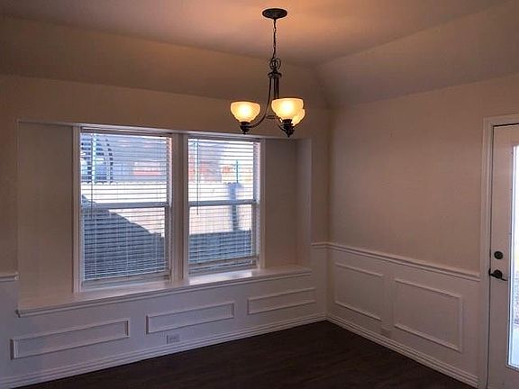 5th image of 5804 Meadowglen Dr