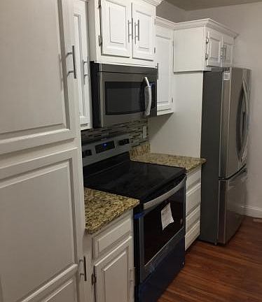 3rd image of 123 Elm St APT C-6