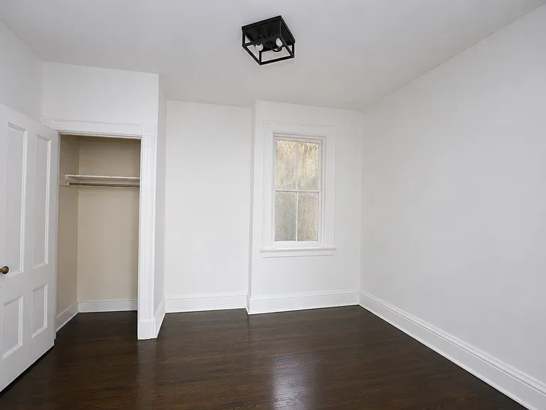 141 Saint James St #4B — Photo 6