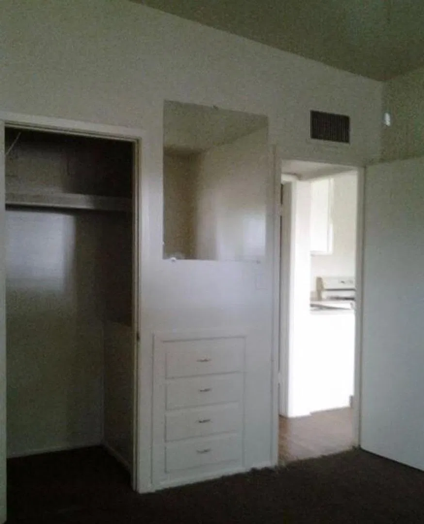 909 S Mariana St — Photo 4