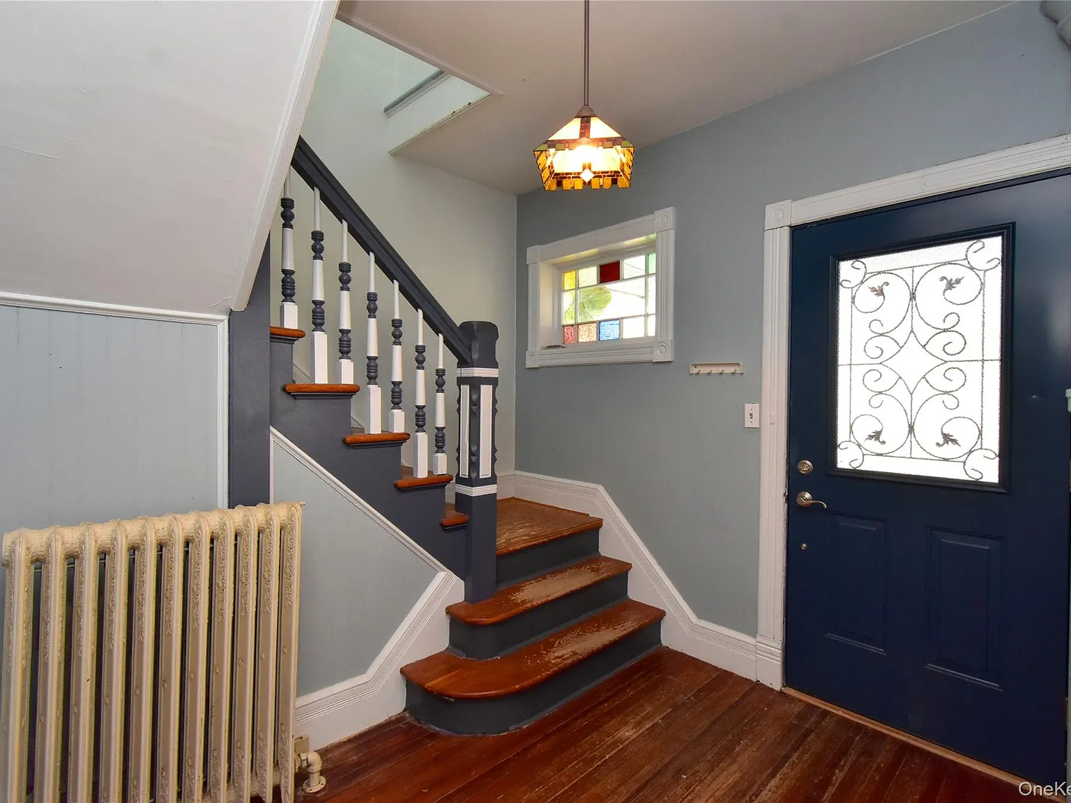 4 bed, 2.0 bath, 2140 sqft, $4,200 — Photo 3
