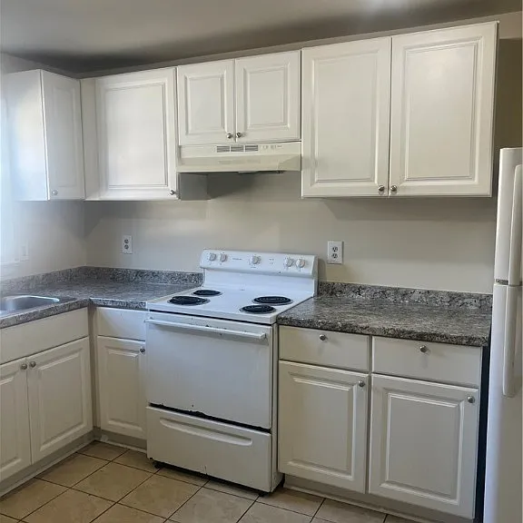 3503 Prince George Dr — Photo 3
