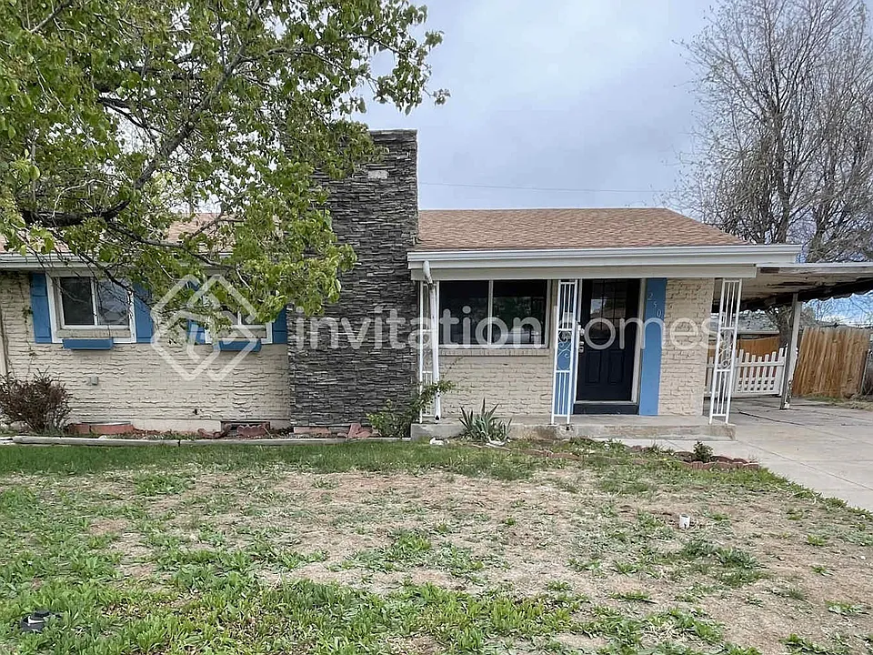 250 Aspen Dr