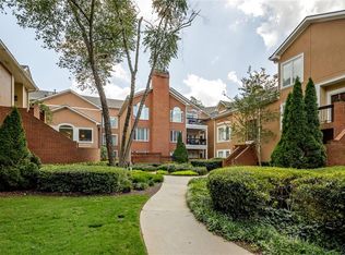 5638 Brooke Ridge Dr, Atlanta, GA 30338