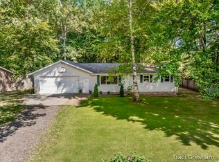 12860 128th Ave, Grand Haven, MI 49417