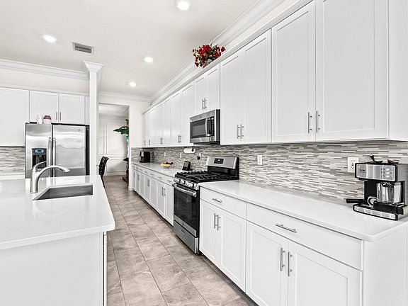 2nd image of 1025 Sterling Pine Place
