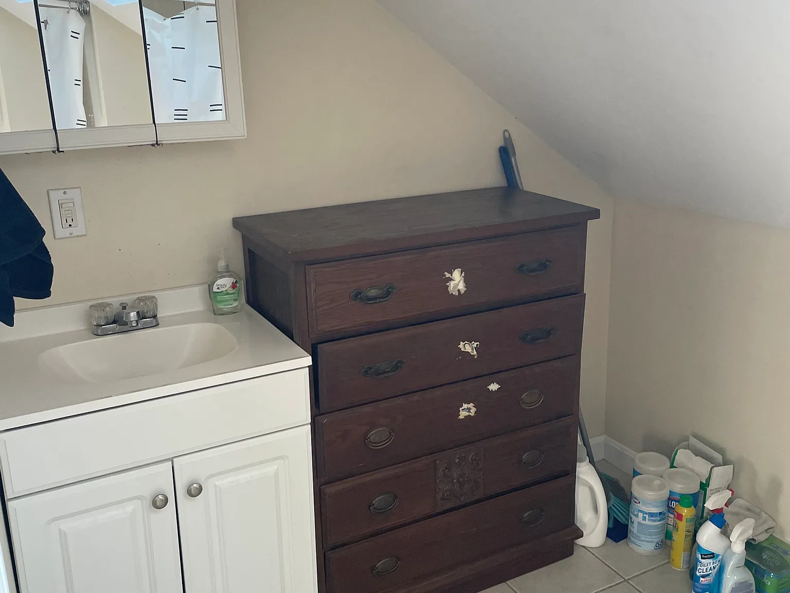 Studio, $1,250 — Photo 4