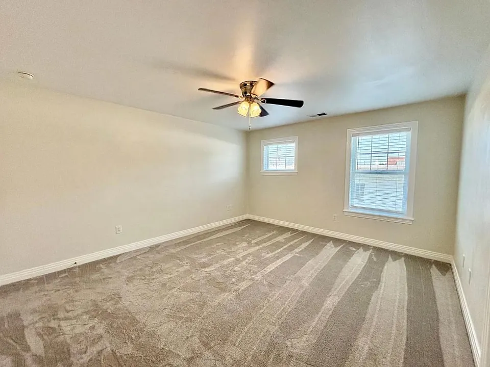 259 W Ocean View Ave