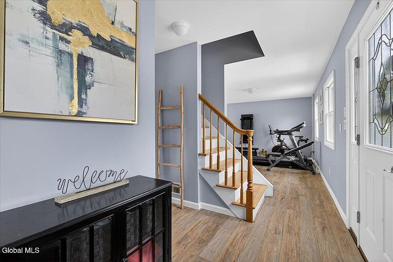 3rd image of 27 Severson Hill Road