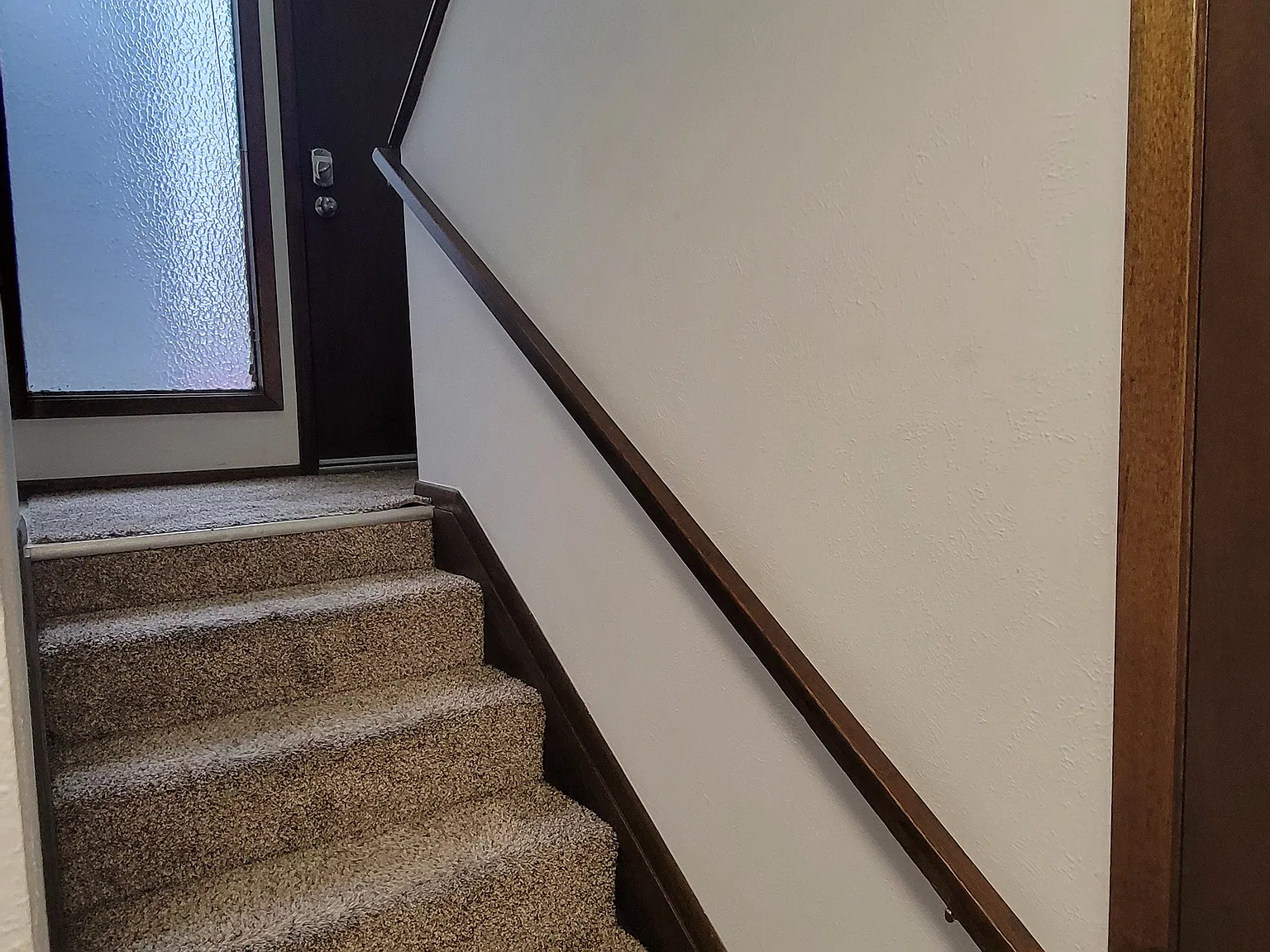 2590 Juniper Ave — Photo 4