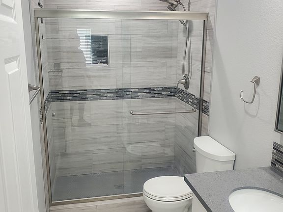 4th image of 10445 Killarney Dr #1