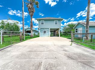 171 County Road 299, Sargent, TX 77414