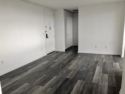 Rented by The Dermot Realty Management Company | media 29