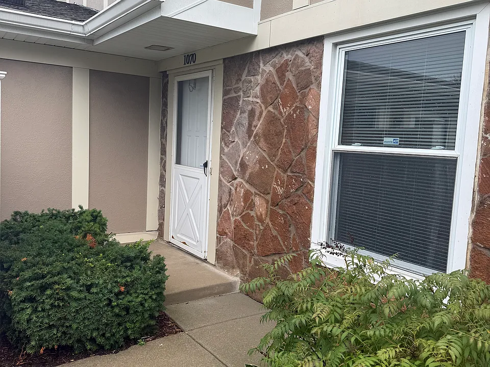 1070 Glouchester Hbr