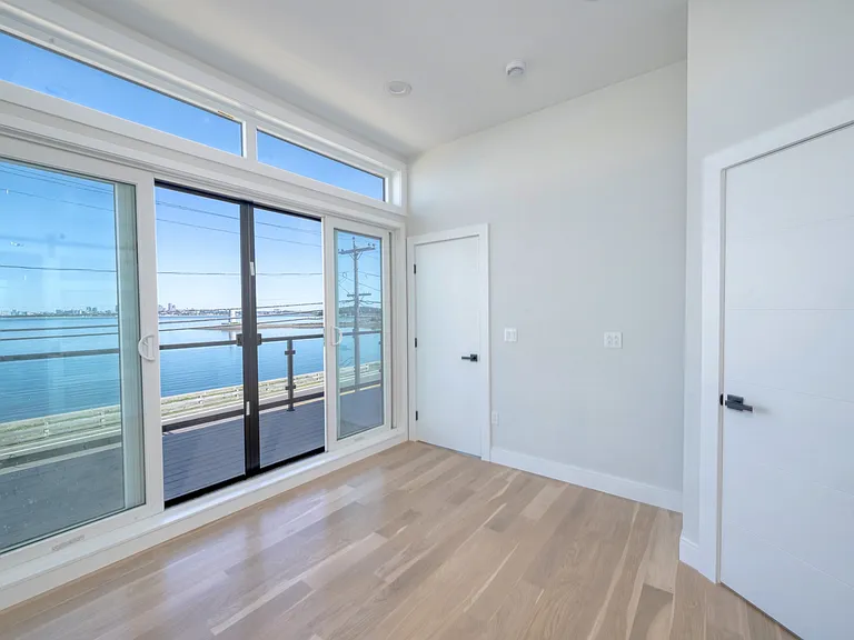 103 Dorchester St #2 — Photo 9