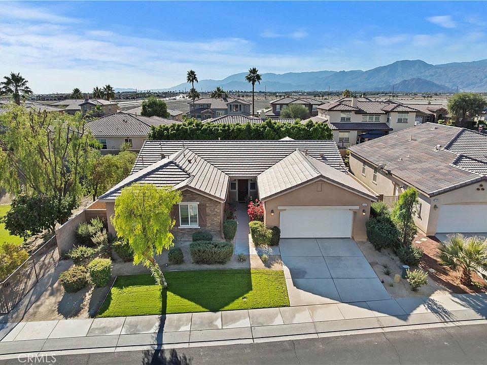 1st image of 81917 Villa Palazzo Dr