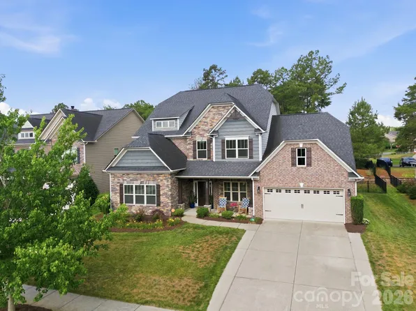 2827 Donegal Dr, Kannapolis, NC 28081