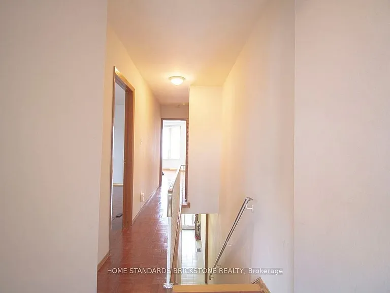 140 Essex St #2 — Photo 4