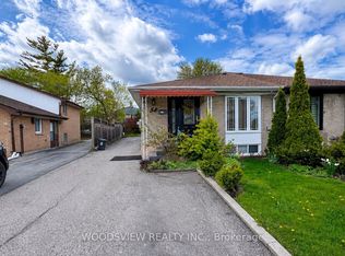58 Lightwood Dr, Toronto, ON M9V2Z2