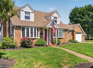 308 Lilac Ln, Delanco, NJ 08075