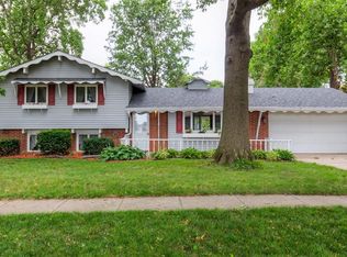 610 Scott Felton Rd, Indianola, IA 50125