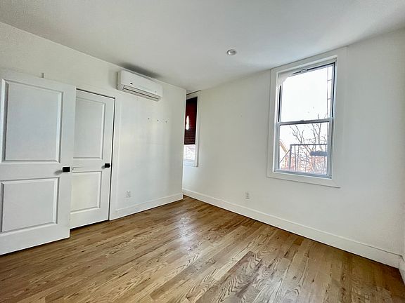 4th image of 68 Lafayette St Floor 3