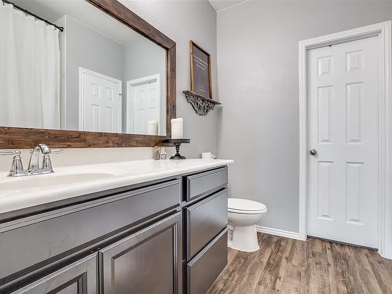 2151 Lost Timbers Dr — Photo 24