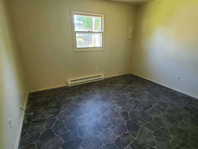 705 Lake Ave — Photo 6