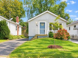 39 Rhydwen Ave, Toronto, ON M1N 2E2