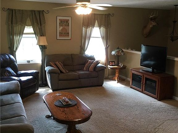 4th image of 17402 Kevin Dr