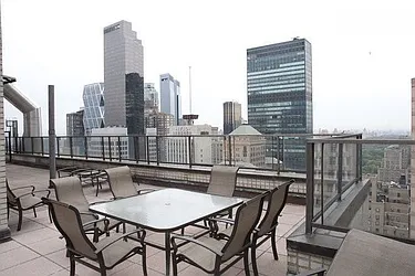 Rented by Level Group