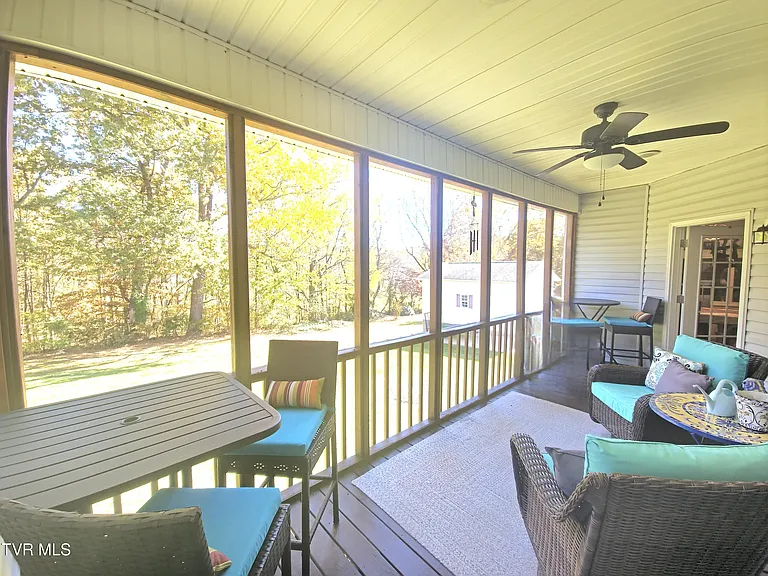 153 Sugar Plum Ln — Photo 28