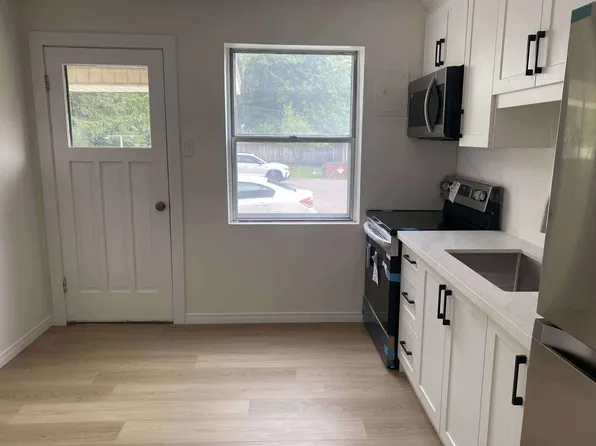 1889 Wavell St, London, WV 25126