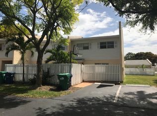 22289 SW 103rd Ave, Miami, FL 33190