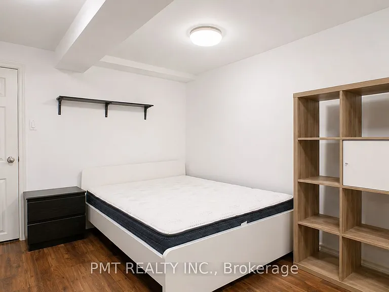 59 Mitcham Dr — Photo 28