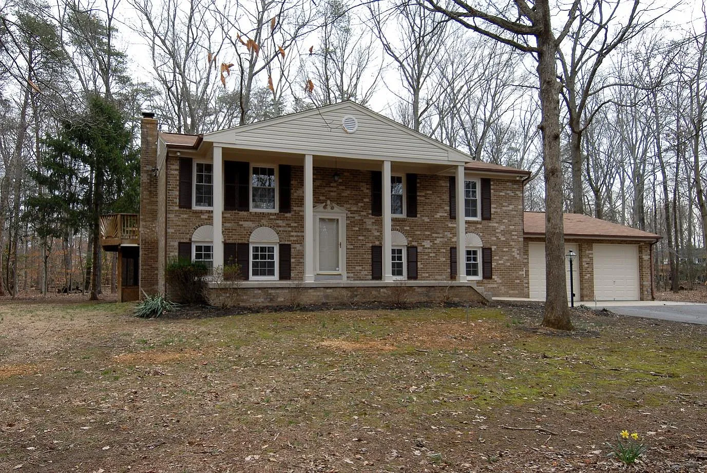 8855 Brook Dr photo 1
