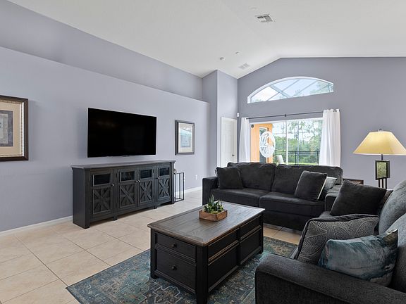 4th image of 824 Orange Cosmos Blvd