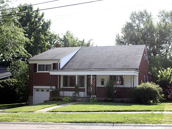 2nd image of 3339 Glenmont Ln