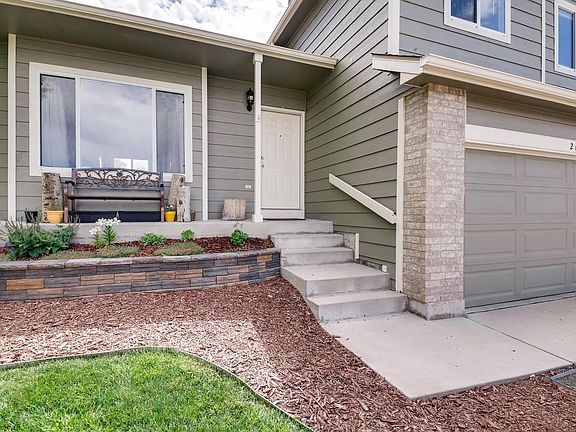 3rd image of 2652 Cherry Cir