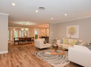 6127 Queenswood Ln, Houston, TX 77008