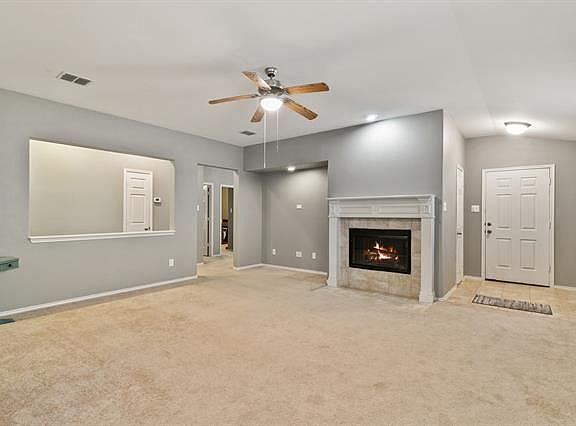4th image of 2433 Creek Villas Dr