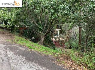7228 Homewood Dr, Oakland, CA 94611