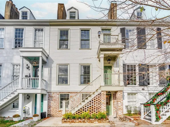 110 W Taylor Street, Savannah, GA 31401