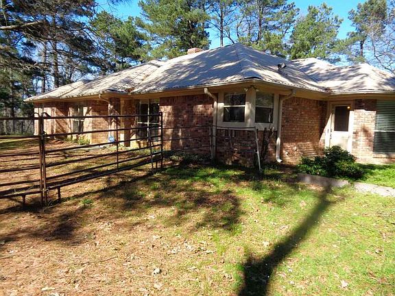 3rd image of 173 County Road 4219